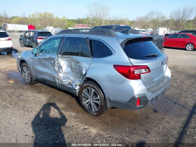 Photo 2 VIN: 4S4BSANC2J3239914 - SUBARU OUTBACK 