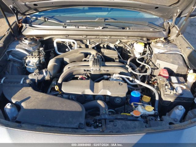 Photo 9 VIN: 4S4BSANC2J3280138 - SUBARU OUTBACK 