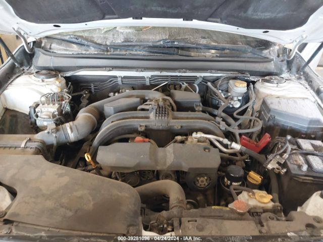 Photo 9 VIN: 4S4BSANC3F3349359 - SUBARU OUTBACK 