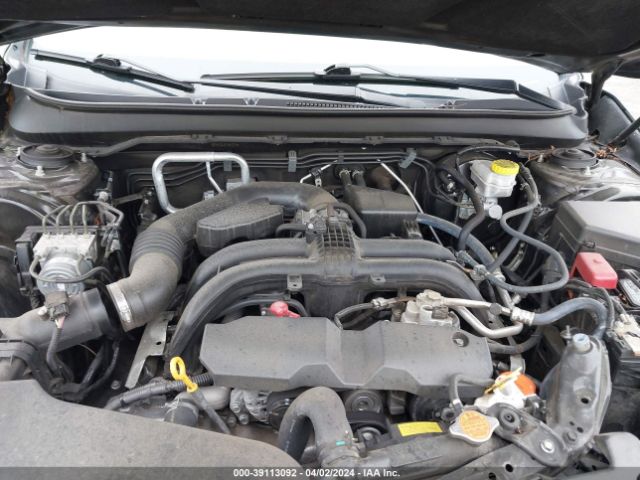 Photo 9 VIN: 4S4BSANC3J3242627 - SUBARU OUTBACK 