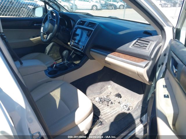 Photo 4 VIN: 4S4BSANC3J3336779 - SUBARU OUTBACK 