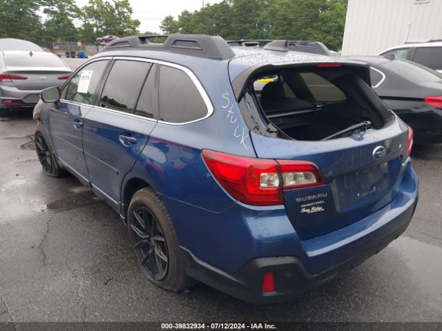 Photo 2 VIN: 4S4BSANC3K3303668 - SUBARU OUTBACK 