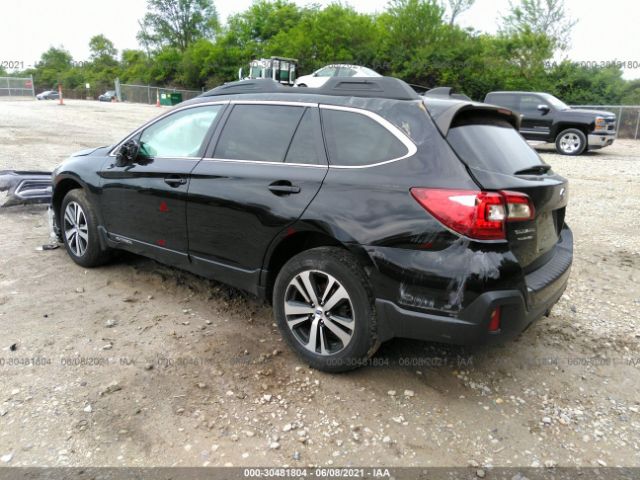 Photo 2 VIN: 4S4BSANC4J3262207 - SUBARU OUTBACK 