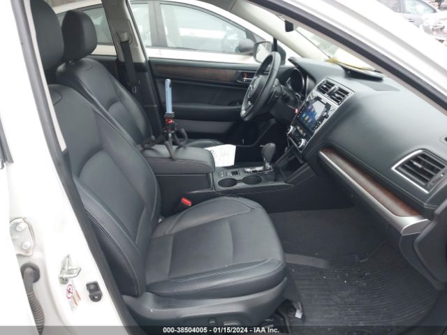 Photo 4 VIN: 4S4BSANC4J3350206 - SUBARU OUTBACK 