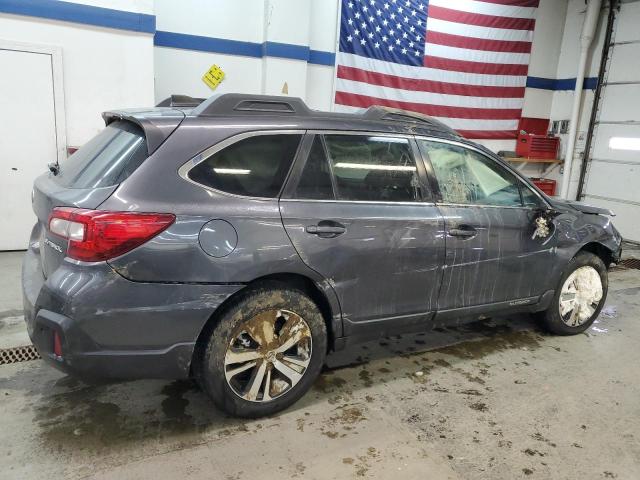 Photo 2 VIN: 4S4BSANC4J3358421 - SUBARU OUTBACK 