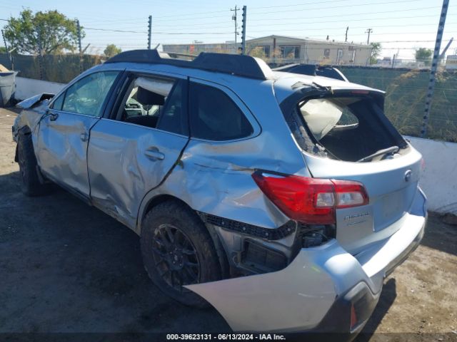 Photo 2 VIN: 4S4BSANC4K3268980 - SUBARU OUTBACK 