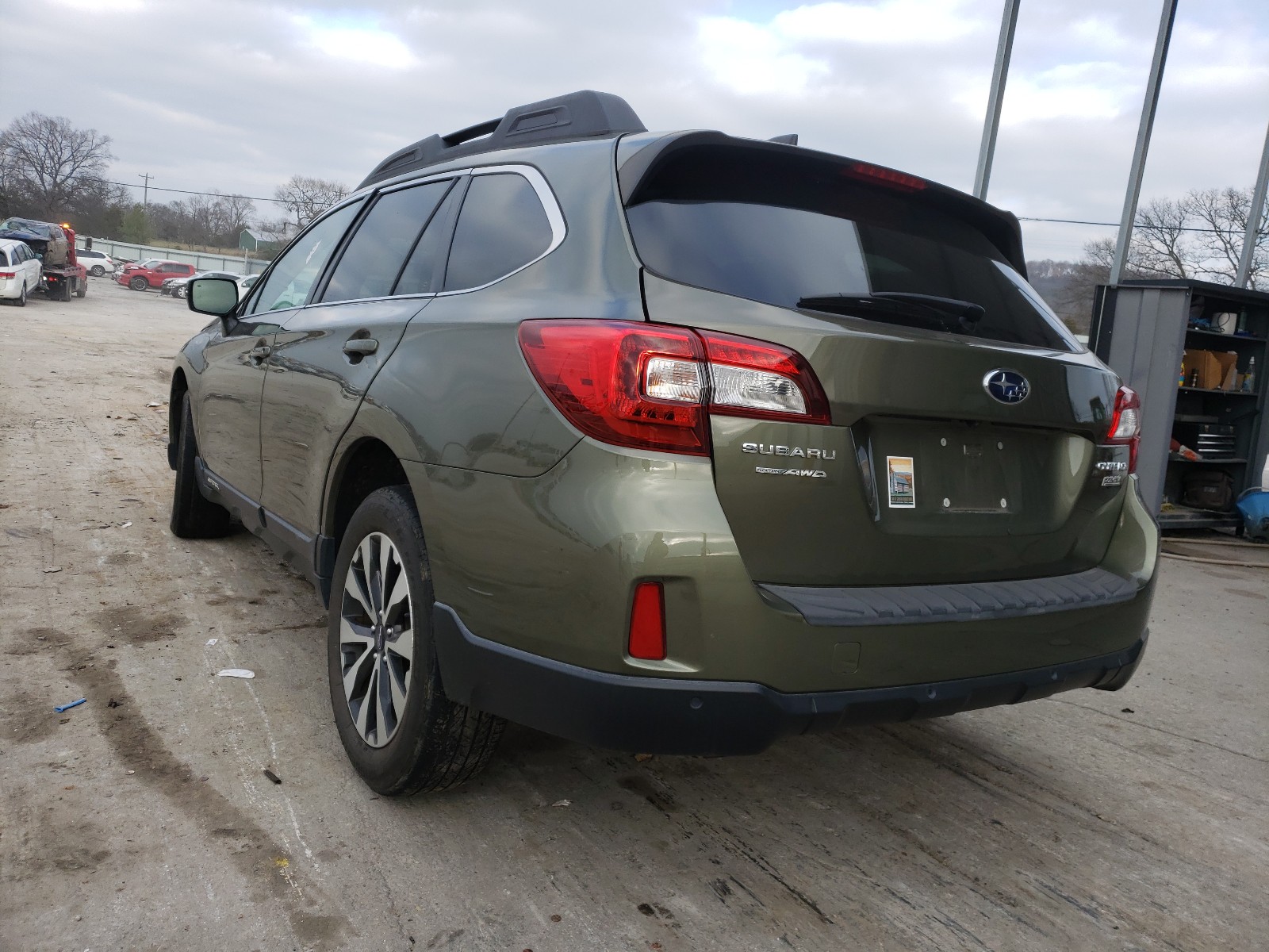 Photo 2 VIN: 4S4BSANC5H3376677 - SUBARU OUTBACK 