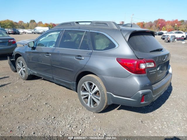 Photo 2 VIN: 4S4BSANC5J3262846 - SUBARU OUTBACK 