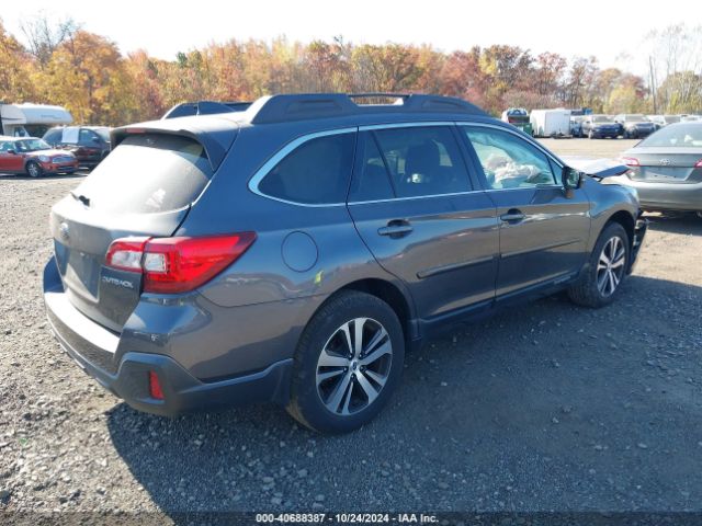 Photo 3 VIN: 4S4BSANC5J3262846 - SUBARU OUTBACK 