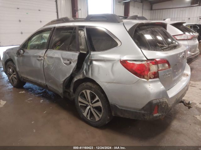 Photo 2 VIN: 4S4BSANC5J3266623 - SUBARU OUTBACK 