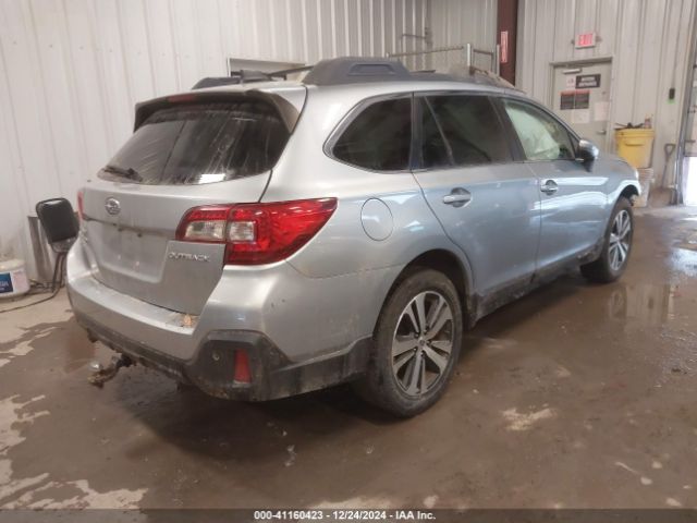 Photo 3 VIN: 4S4BSANC5J3266623 - SUBARU OUTBACK 