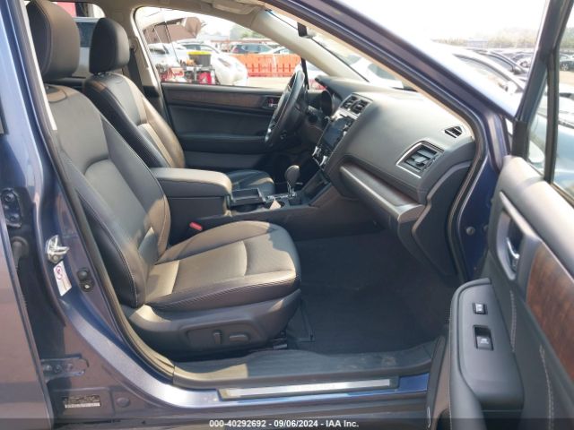 Photo 4 VIN: 4S4BSANC5J3300835 - SUBARU OUTBACK 