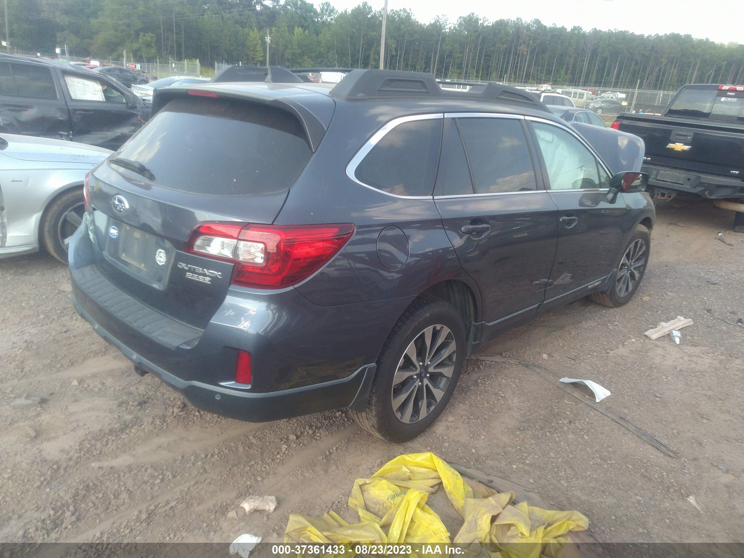 Photo 3 VIN: 4S4BSANC6H3340352 - SUBARU OUTBACK 