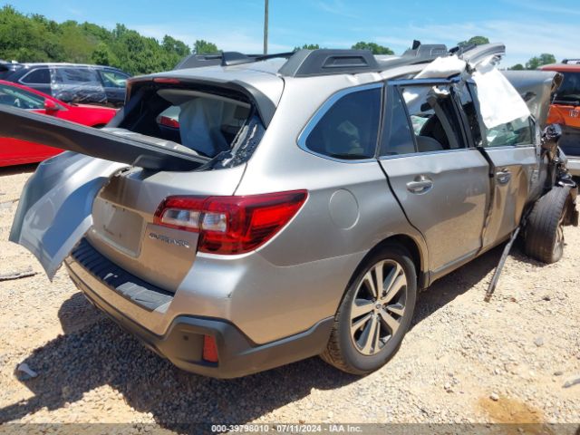 Photo 3 VIN: 4S4BSANC6J3243853 - SUBARU OUTBACK 