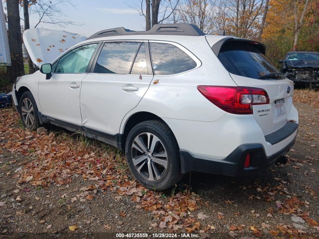 Photo 2 VIN: 4S4BSANC6J3389864 - SUBARU OUTBACK 