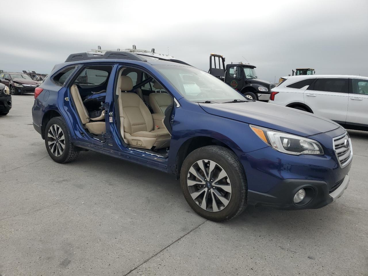 Photo 3 VIN: 4S4BSANC7H3209334 - SUBARU OUTBACK 