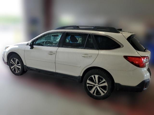 Photo 1 VIN: 4S4BSANC7J3215253 - SUBARU OUTBACK 