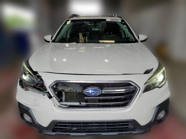 Photo 4 VIN: 4S4BSANC7J3215253 - SUBARU OUTBACK 