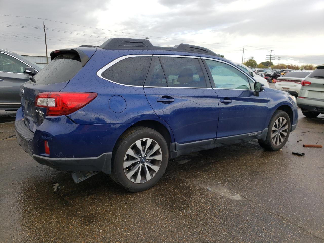 Photo 2 VIN: 4S4BSANC9F3258256 - SUBARU OUTBACK 