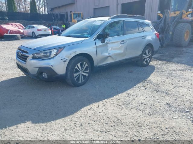 Photo 1 VIN: 4S4BSANC9J3323048 - SUBARU OUTBACK 