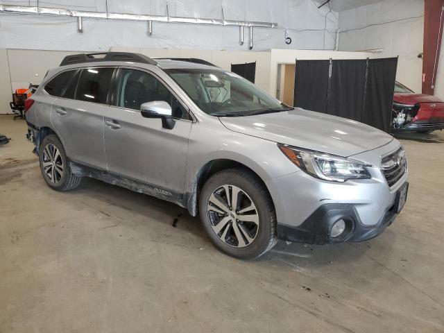 Photo 3 VIN: 4S4BSANCXJ3364112 - SUBARU OUTBACK 