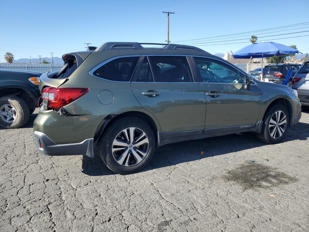 Photo 2 VIN: 4S4BSANCXK3396401 - SUBARU OUTBACK 