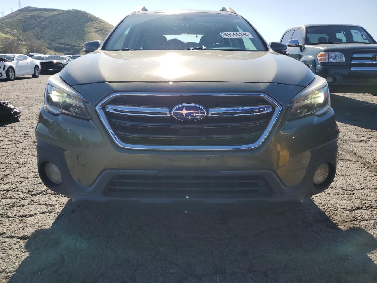 Photo 4 VIN: 4S4BSANCXK3396401 - SUBARU OUTBACK 