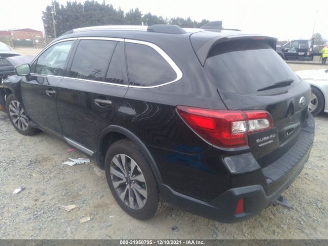 Photo 2 VIN: 4S4BSATC7J3371151 - SUBARU OUTBACK 