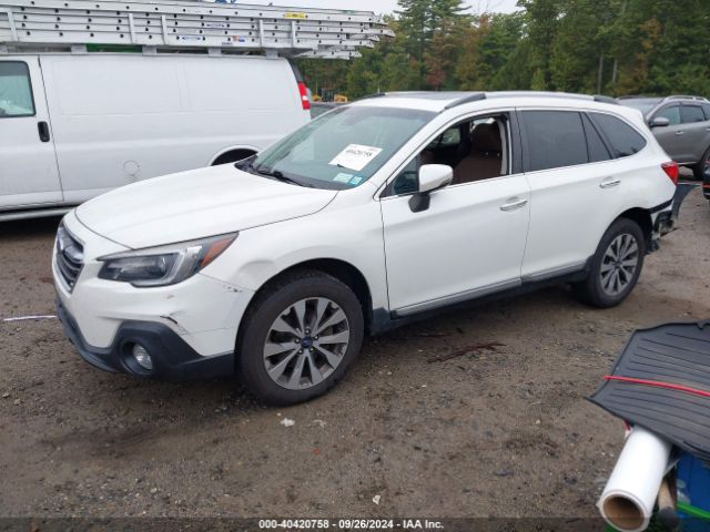 Photo 1 VIN: 4S4BSATC8J3356464 - SUBARU OUTBACK 