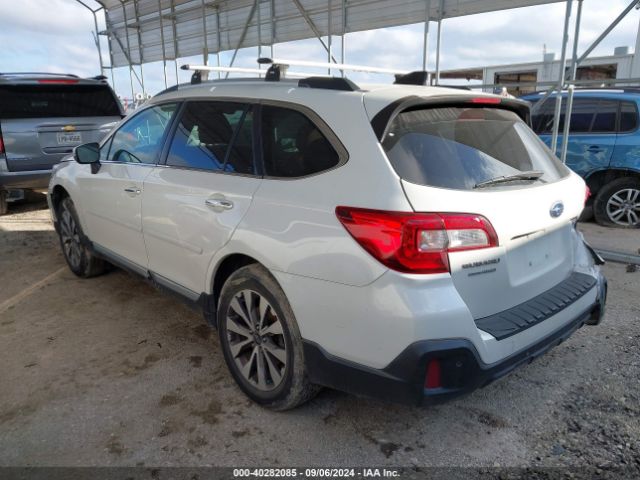 Photo 2 VIN: 4S4BSATC8K3249982 - SUBARU OUTBACK 