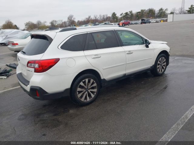 Photo 3 VIN: 4S4BSATCXJ3266071 - SUBARU OUTBACK 