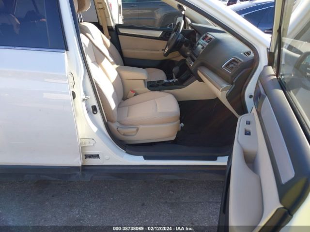 Photo 4 VIN: 4S4BSBAC9G3237078 - SUBARU OUTBACK 