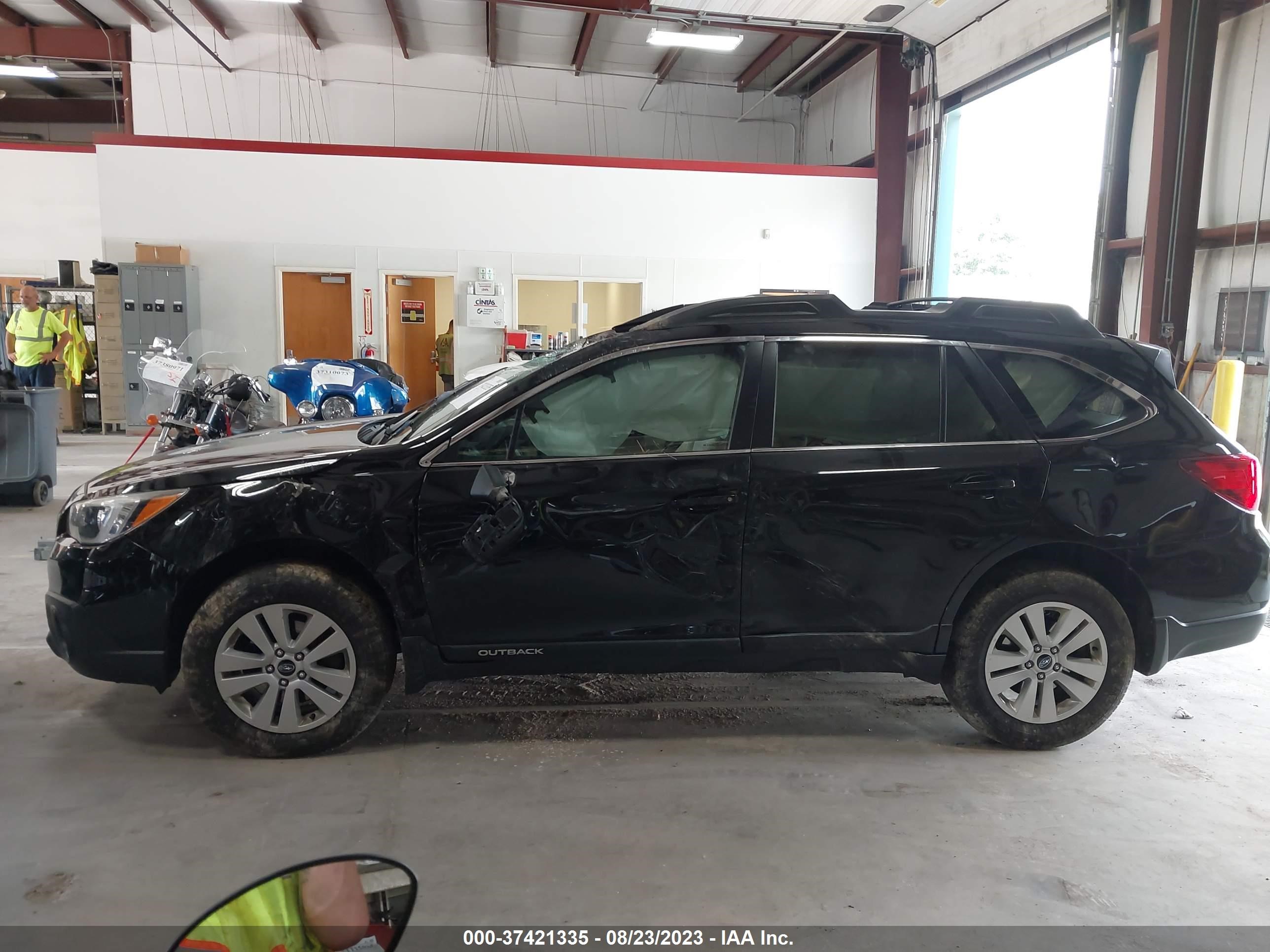 Photo 13 VIN: 4S4BSBCC4F3231765 - SUBARU OUTBACK 