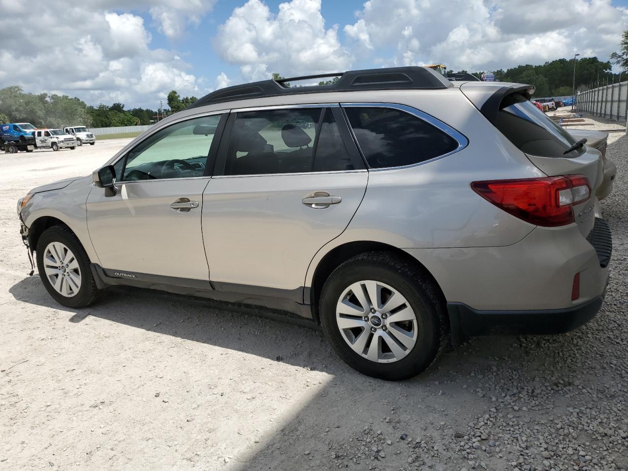 Photo 1 VIN: 4S4BSBCC5F3312581 - SUBARU OUTBACK 