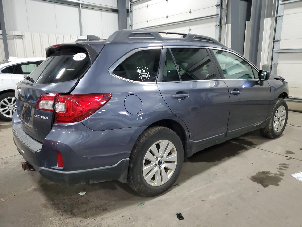 Photo 2 VIN: 4S4BSBDC2G3353654 - SUBARU OUTBACK 