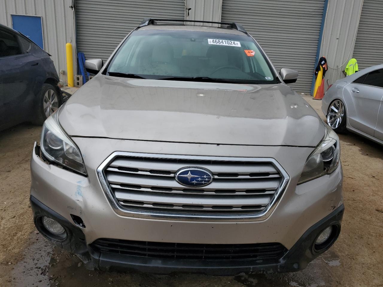 Photo 4 VIN: 4S4BSBDC3F3230878 - SUBARU OUTBACK 