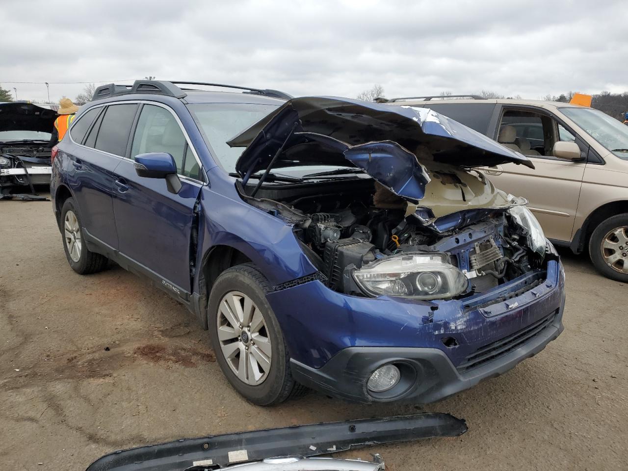 Photo 3 VIN: 4S4BSBFC8F3308195 - SUBARU OUTBACK 