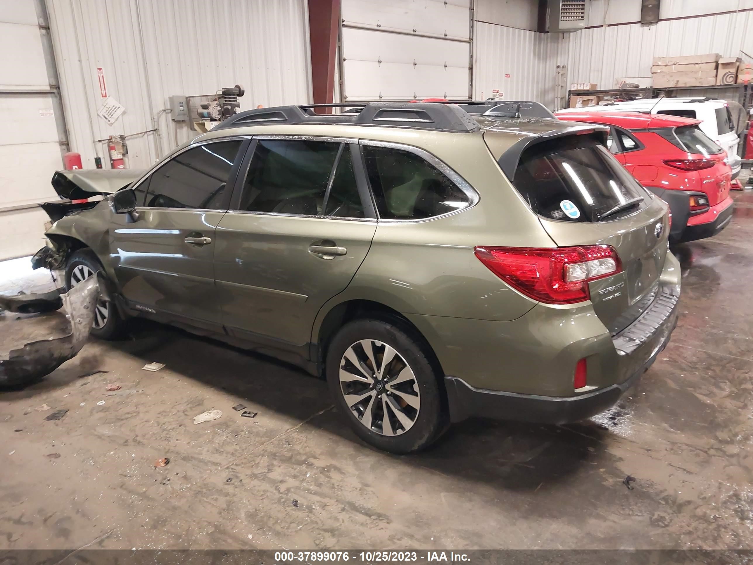 Photo 2 VIN: 4S4BSBNC3G3209223 - SUBARU OUTBACK 