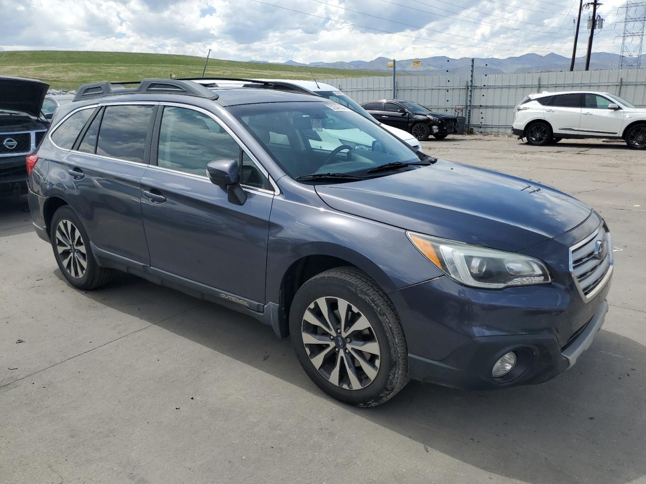 Photo 3 VIN: 4S4BSBNC5F3253657 - SUBARU OUTBACK 