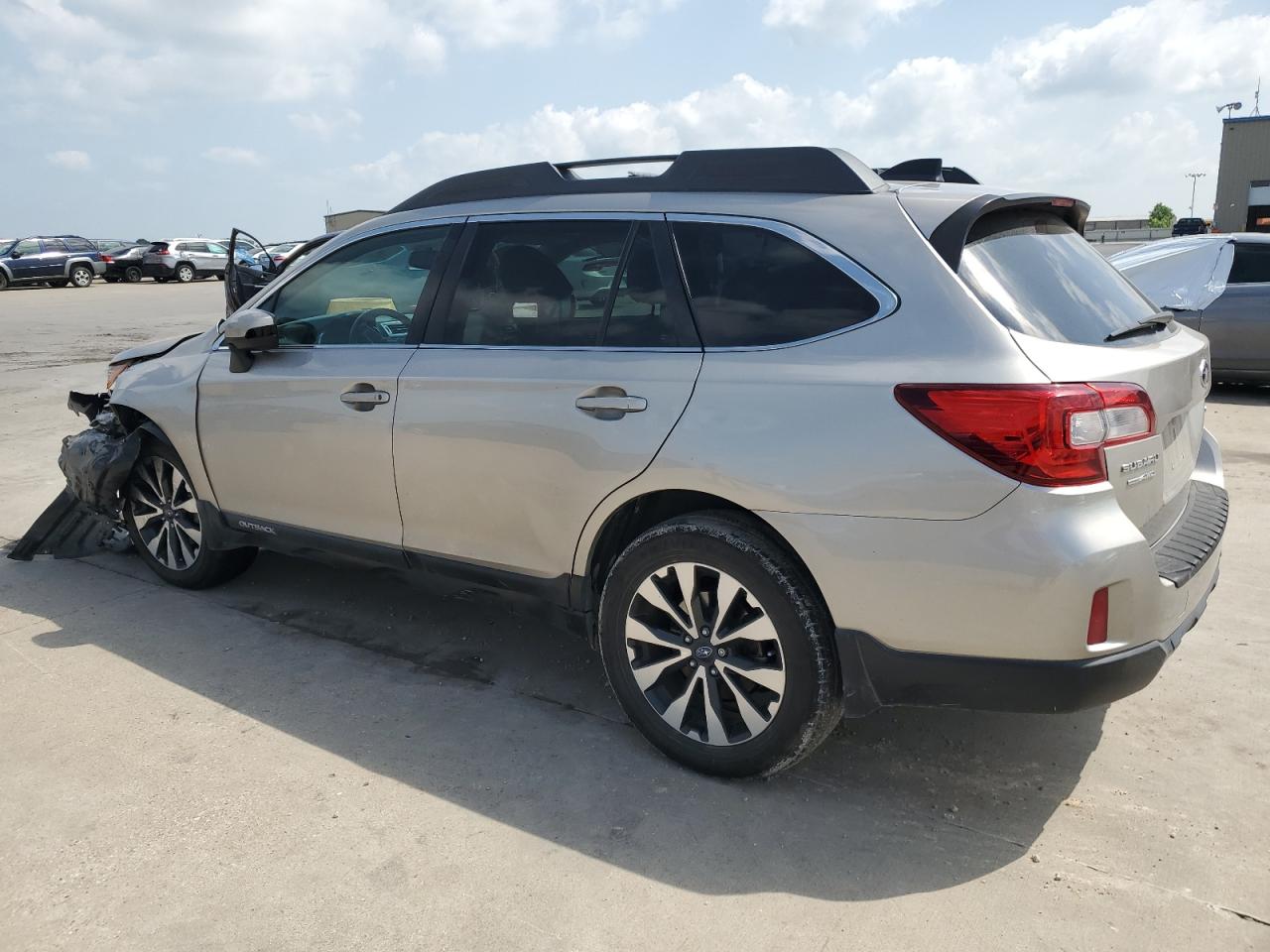 Photo 1 VIN: 4S4BSBNC8G3233940 - SUBARU OUTBACK 