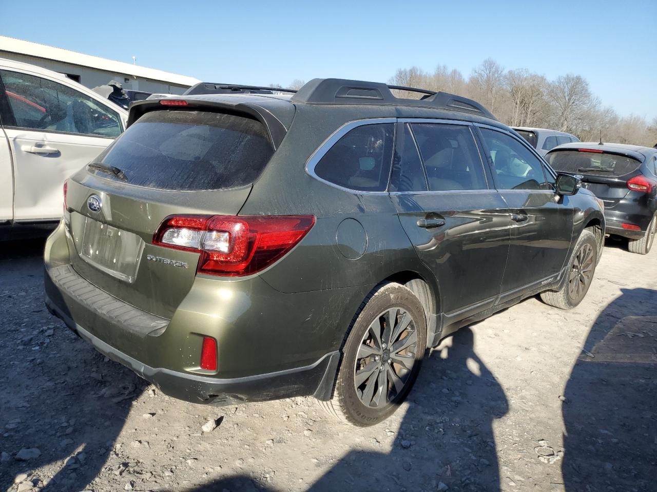 Photo 2 VIN: 4S4BSBNC9F3274365 - SUBARU OUTBACK 