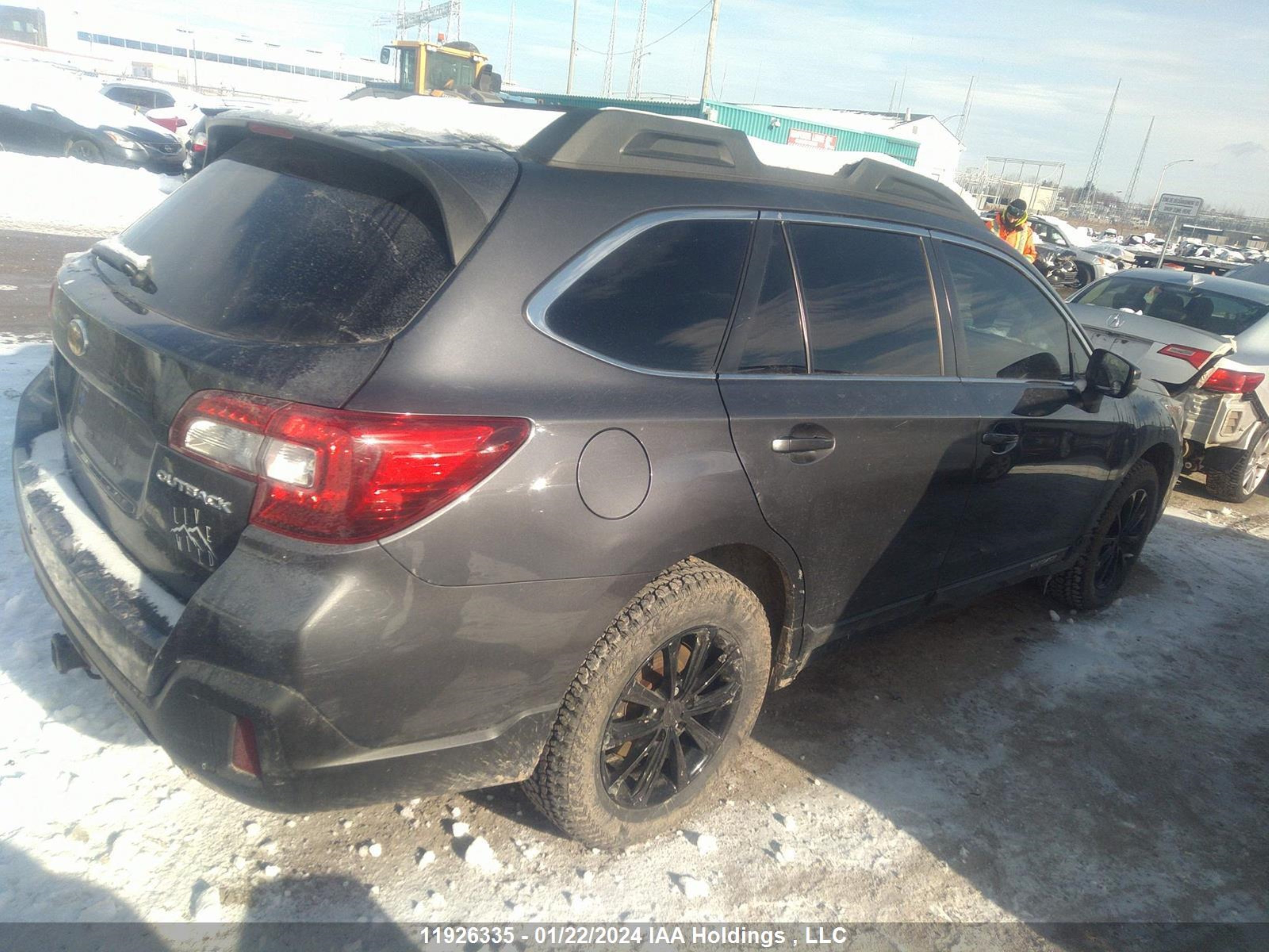 Photo 3 VIN: 4S4BSDDC3K3367664 - SUBARU OUTBACK 