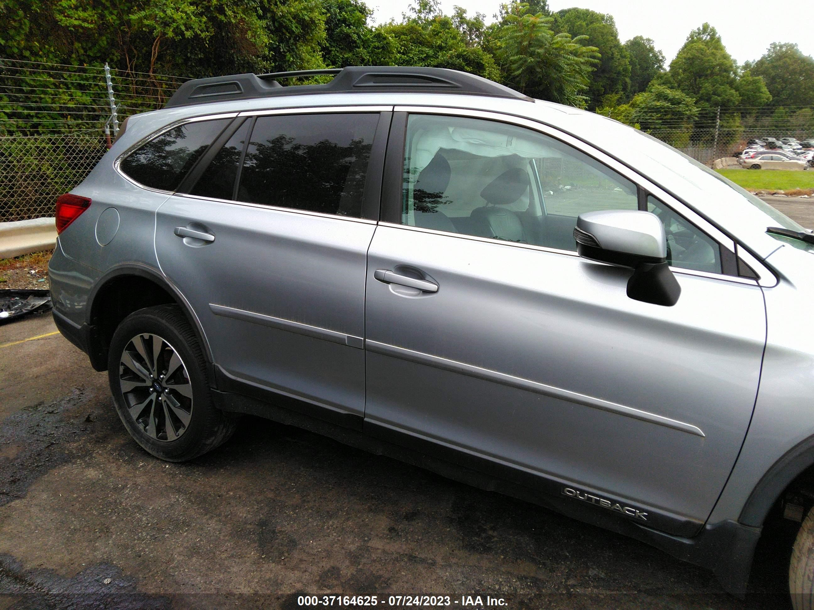 Photo 11 VIN: 4S4BSEJCXG3254750 - SUBARU OUTBACK 