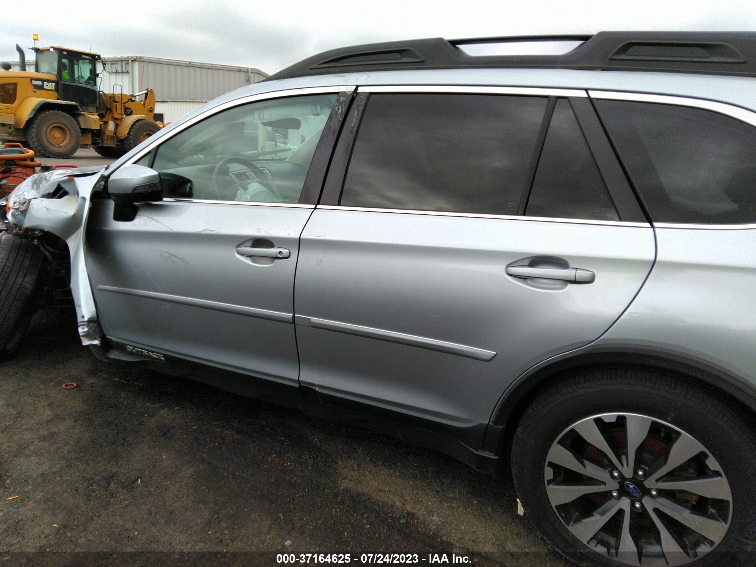 Photo 12 VIN: 4S4BSEJCXG3254750 - SUBARU OUTBACK 