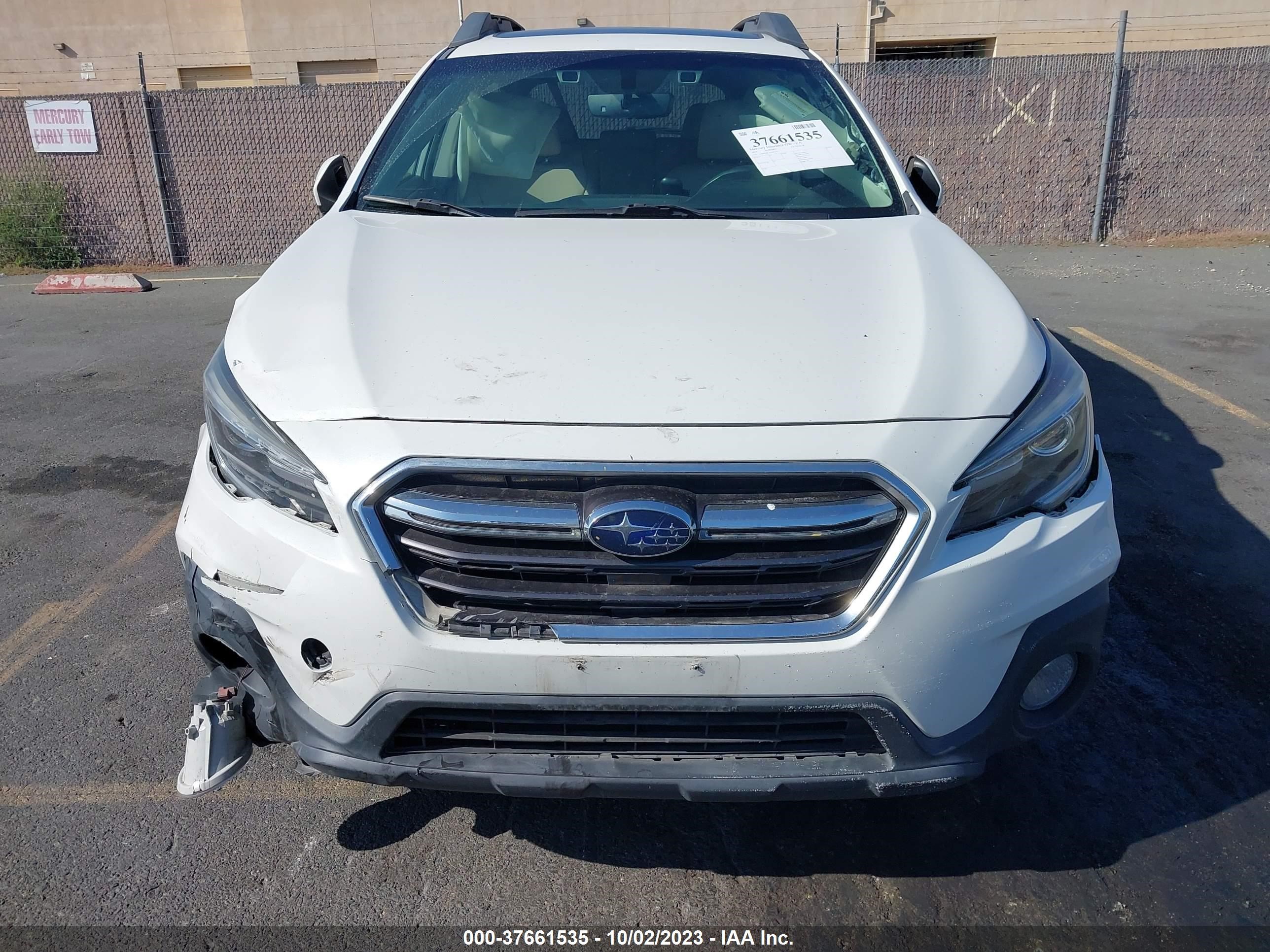 Photo 11 VIN: 4S4BSENC1J3381310 - SUBARU OUTBACK 