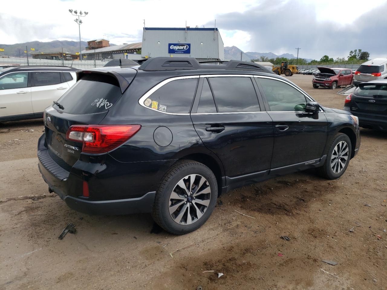 Photo 2 VIN: 4S4BSENC3H3438293 - SUBARU OUTBACK 