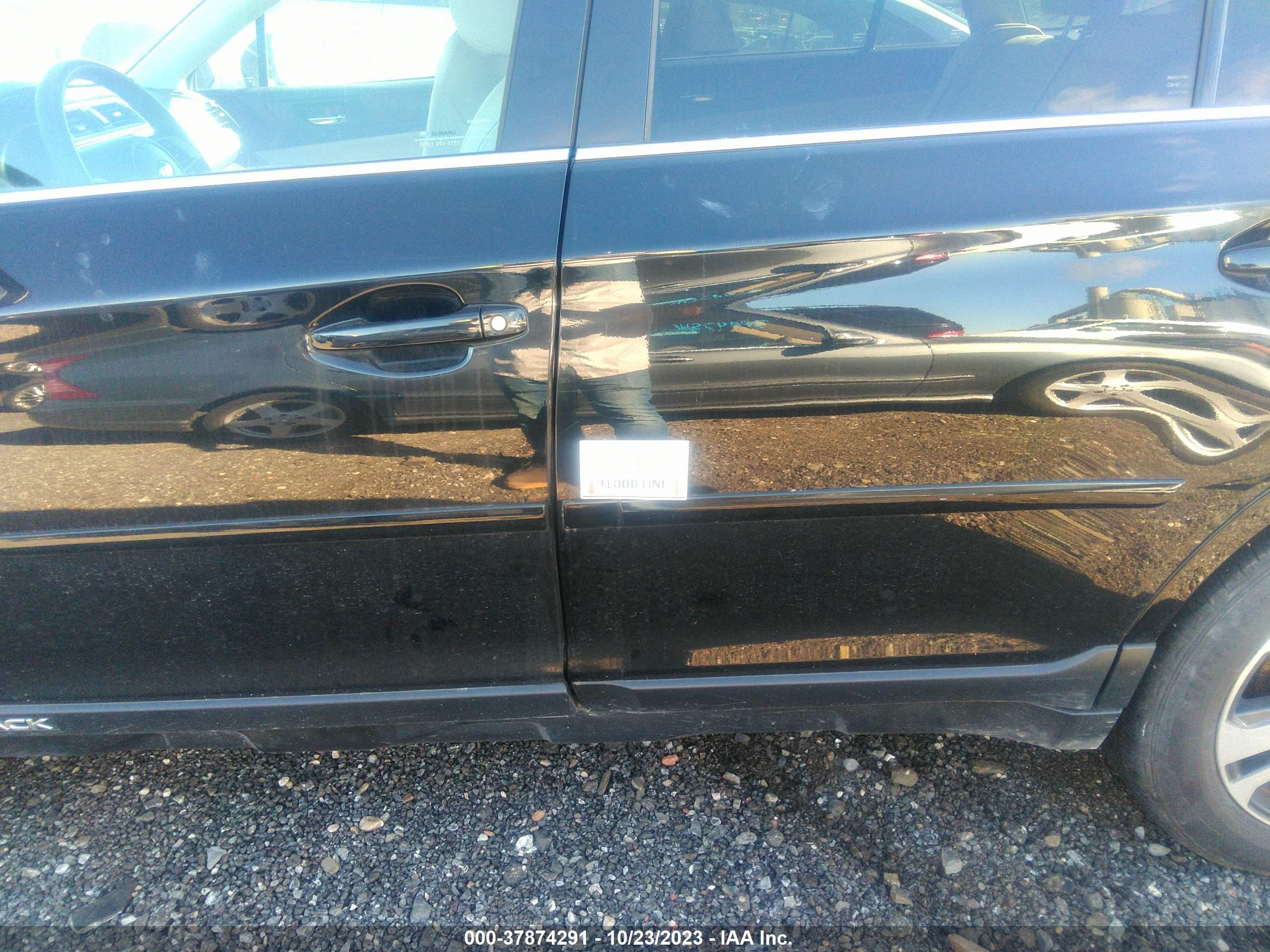 Photo 5 VIN: 4S4BSENC3J3300419 - SUBARU OUTBACK 