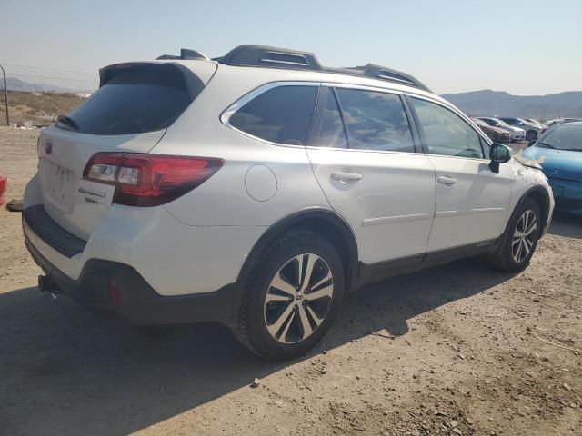 Photo 2 VIN: 4S4BSENC3J3310500 - SUBARU OUTBACK 