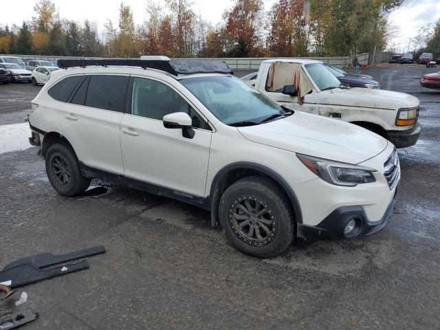 Photo 3 VIN: 4S4BSENC9J3316303 - SUBARU OUTBACK 3. 