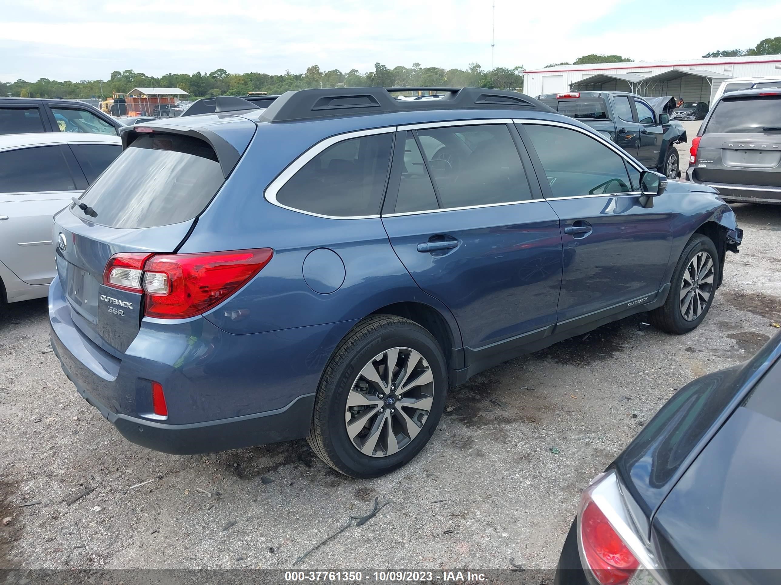 Photo 3 VIN: 4S4BSENCXH3304784 - SUBARU OUTBACK 